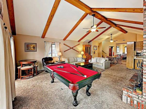 Eagle Nest-LARGE HOUSE NEAR LAKE AND SKI RESORTS!